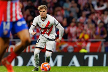 Josep Chavarria, Atletico de Madrid ve Rayo Vallecano takımları arasında Estadio Civitas Metropolitano 'da (Maciej Rogowski)