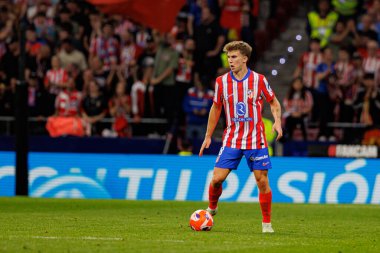 Pablo Barrios, Atletico de Madrid ve Rayo Vallecano takımları arasında Estadio Civitas Metropolitano 'da (Maciej Rogowski)
