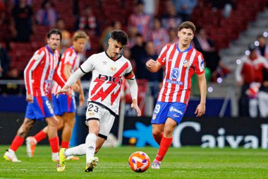 Oscar Valentin LaLiga EA SPORTS maçı sırasında Estadio Civitas Metropolitano 'da Atletico de Madrid ve Rayo Vallecano takımları arasında görüldü (Maciej Rogowski)