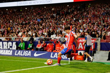 Julian Alvarez LaLiga EA SPORTS maçı sırasında Estadio Civitas Metropolitano 'da Atletico de Madrid ve Rayo Vallecano takımları arasında görüldü (Maciej Rogowski)