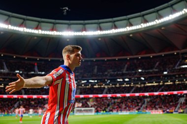 Alexander Sorloth, Estadio Civitas Metropolitano 'daki Atletico de Madrid ve Rayo Vallecano takımları arasındaki LaLiga EA SPORTS maçında gol attıktan sonra kutlama yaparken görüldü (Maciej Rogowski)