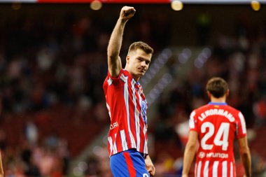 Alexander Sorloth, Estadio Civitas Metropolitano 'daki Atletico de Madrid ve Rayo Vallecano takımları arasındaki LaLiga EA SPORTS maçında gol attıktan sonra kutlama yaparken görüldü (Maciej Rogowski)