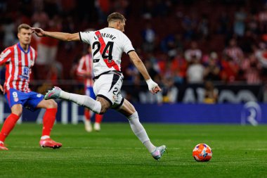 Florian Lejeune, Atletico de Madrid ve Rayo Vallecano takımları arasında Estadio Civitas Metropolitano 'da (Maciej Rogowski)