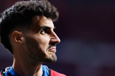 Oscar Valentin LaLiga EA SPORTS maçı sırasında Estadio Civitas Metropolitano 'da Atletico de Madrid ve Rayo Vallecano takımları arasında görüldü (Maciej Rogowski)