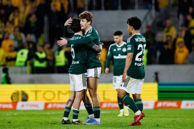 PKO BP Ekstraklasa maçında Arena Katowice 'deki GKS Katowice ve Legia Warszawa takımları arasında Marc Gual' dan gol üstüne gol atarken görülen Legia oyuncuları (Maciej Rogowski)