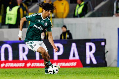 Maximillian Oyedele, PKO BP Ekstraklasa maçında Arena Katowice 'de GKS Katowice ve Legia Warszawa takımları arasında görüldü (Maciej Rogowski)