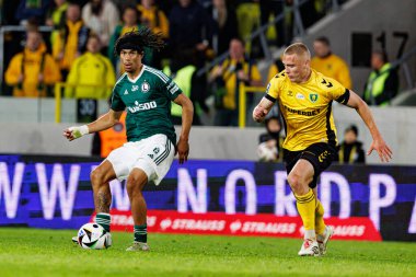 Maximillian Oyedele, PKO BP Ekstraklasa maçında Arena Katowice 'de GKS Katowice ve Legia Warszawa takımları arasında görüldü (Maciej Rogowski)