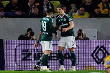 Arena Katowice 'deki GKS Katowice ve Legia Warszawa takımları arasında oynanan PKO BP Ekstraklasa maçında Claude Goncalves' in attığı gol üstüne gol sonrasında kutlanan Legia oyuncuları görülüyor (Maciej Rogowski)