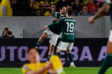 Claude Goncalves ve Ruben Vinagre, PKO BP Ekstraklasa maçında Arena Katowice 'deki GKS Katowice ve Legia Warszawa takımları arasında gol üstüne gol atarken görüldü (Maciej Rogowski)