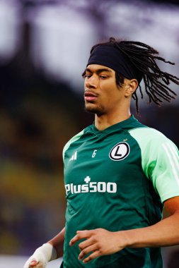 Maximillian Oyedele, PKO BP Ekstraklasa maçında Arena Katowice 'de GKS Katowice ve Legia Warszawa takımları arasında görüldü (Maciej Rogowski)