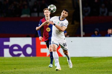 Mehdi Taremi UEFA Şampiyonlar Ligi maçında FC Barcelona ve Internazionale Milano (Maciej Rogowski) takımları arasında görüldü.)