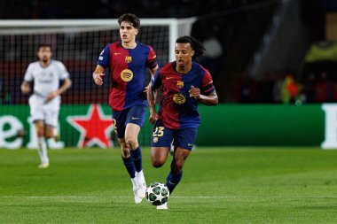 Jules Kounde UEFA Şampiyonlar Ligi maçında FC Barcelona ve Internazionale Milano (Maciej Rogowski) takımları arasında görüldü.)