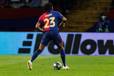 Jules Kounde UEFA Şampiyonlar Ligi maçında FC Barcelona ve Internazionale Milano (Maciej Rogowski) takımları arasında görüldü.)