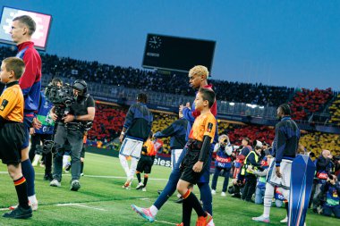 Lamine Yamal UEFA Şampiyonlar Ligi maçında FC Barcelona ve Internazionale Milano (Maciej Rogowski) takımları arasında görüldü.)