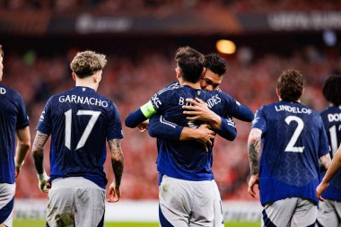 Bruno Fernandes ve Casemiro, UEFA Avrupa Ligi yarı final maçında Manchester United FC (Maciej Rogowski)