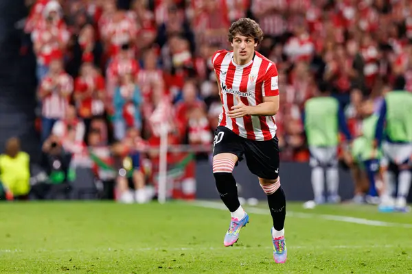 Unai Gomez UEFA Avrupa Ligi yarı final maçında Atletizm Kulübü ve Manchester United FC (Maciej Rogowski) takımları arasında görüldü.)