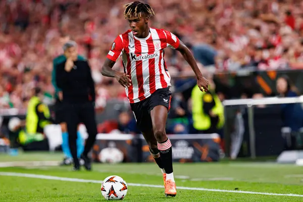 Nico Williams UEFA Avrupa Ligi yarı final maçında Atletizm Kulübü ve Manchester United FC takımları arasında görüldü (Maciej Rogowski)