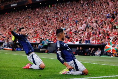 Bruno Fernandes ve Casemiro, UEFA Avrupa Ligi yarı final maçında Manchester United FC (Maciej Rogowski)
