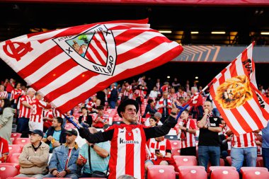 Atletizm taraftarı UEFA Avrupa Ligi yarı final maçında Atletizm Kulübü ve Manchester United FC (Maciej Rogowski)