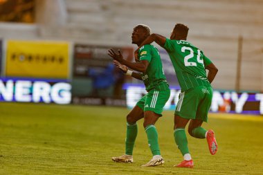 Capita Capemba ve Zie Ouattara, PKO BP Ekstraklasa maçında Radomiak Radom ve Lech Poznan (Maciej Rogowski) takımları arasında görüldü.)