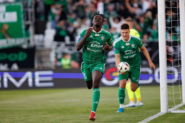 Abdoul Tapsoba PKO BP Ekstraklasa maçında Radomiak Radom ve Lech Poznan (Maciej Rogowski)