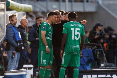 Roberto Alves ve Abdoul Tapsoba PKO BP Ekstraklasa maçında Radomiak Radom ve Lech Poznan (Maciej Rogowski)