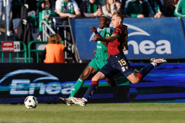 Capita Capemba ve Michal Gurgul PKO BP Ekstraklasa maçında Radomiak Radom ve Lech Poznan (Maciej Rogowski)