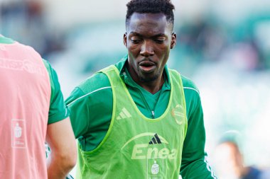 Zie Ouattara PKO BP Ekstraklasa maçında Radomiak Radom ve Lech Poznan (Maciej Rogowski) takımları arasında görüldü.)