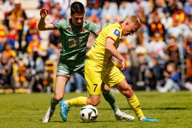 Joao Moutinho ve Dawid Blanik, Korona Kielce ve Jagiellonia Bialystok (Maciej Rogowski) takımları arasındaki PKO BP Ekstraklasa maçında görüldü)