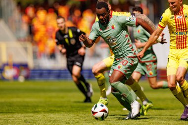 Afimico Pululu, Korona Kielce ve Jagiellonia Bialystok (Maciej Rogowski) takımları arasındaki PKO BP Ekstraklasa maçı sırasında görüldü.)