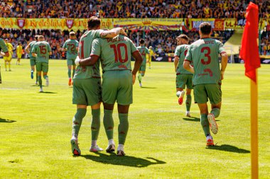 Afimico Pululu, Korona Kielce ve Jagiellonia Bialystok (Maciej Rogowski) takımları arasındaki PKO BP Ekstraklasa maçında gol attıktan sonra kutlama yaparken görüldü.)