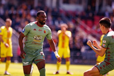 Afimico Pululu, Korona Kielce ve Jagiellonia Bialystok (Maciej Rogowski) takımları arasındaki PKO BP Ekstraklasa maçında gol attıktan sonra kutlama yaparken görüldü.)