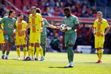 Afimico Pululu, Korona Kielce ve Jagiellonia Bialystok (Maciej Rogowski) takımları arasındaki PKO BP Ekstraklasa maçı sırasında görüldü.)