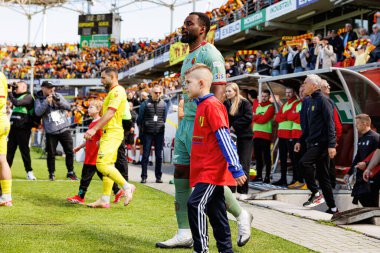 Afimico Pululu, Korona Kielce ve Jagiellonia Bialystok (Maciej Rogowski) takımları arasındaki PKO BP Ekstraklasa maçı sırasında görüldü.)