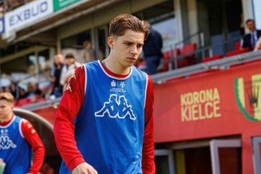 Oskar Pietuszewski, Korona Kielce ve Jagiellonia Bialystok (Maciej Rogowski) takımları arasındaki PKO BP Ekstraklasa maçında görüldü)