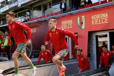 Mateusz Skrzypczak, Korona Kielce ve Jagiellonia Bialystok (Maciej Rogowski)