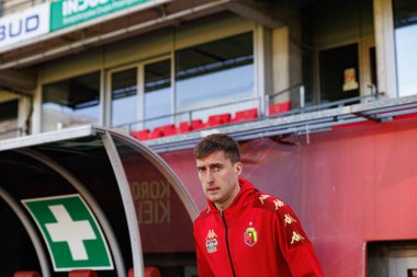 Taras Romanczuk, Korona Kielce ve Jagiellonia Bialystok (Maciej Rogowski) takımları arasındaki PKO BP Ekstraklasa maçında görüldü)