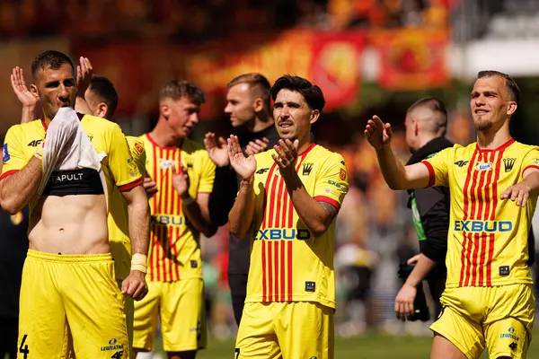 Korona oyuncuları Korona Kielce ve Jagiellonia Bialystok (Maciej Rogowski) takımları arasında oynanan PKO BP Ekstraklasa maçı sırasında görüldü)