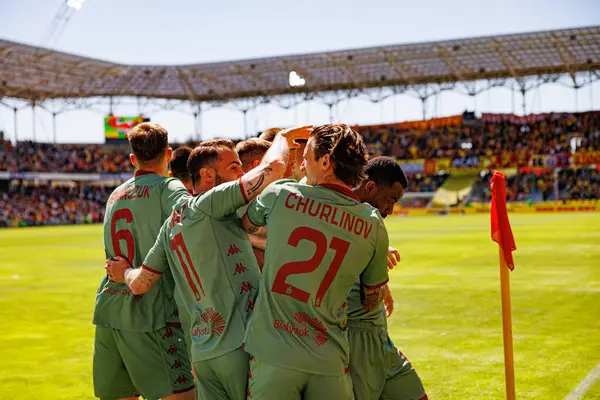 Jagiellonia oyuncuları PKO BP Ekstraklasa maçında Korona Kielce ve Jagiellonia Bialystok (Maciej Rogowski)