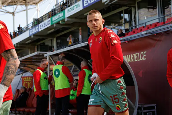 Norbert Wojtuszek, Korona Kielce ve Jagiellonia Bialystok (Maciej Rogowski) takımları arasındaki PKO BP Ekstraklasa maçında görüldü)