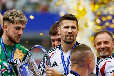 Kacper Tobiasz ve Pawel Wszolek 2025 Polonya Kupası finalinde Legia Warszawa ve Pogon Szczecin (Maciej Rogowski) takımları arasında görüldü.)