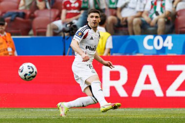 Ruben Vinagre 2025 Polonya Kupası finalinde Legia Warszawa ve Pogon Szczecin (Maciej Rogowski) takımları arasında görüldü.)