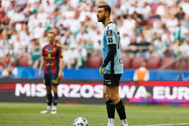 Valentin Cojocaru, Legia Warszawa ve Pogon Szczecin (Maciej Rogowski) takımları arasında 2025 Polonya Kupası finalinde görüldü.)