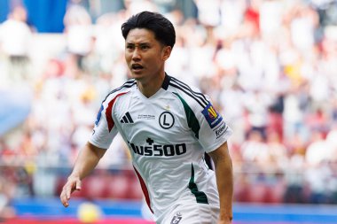 Ryoya Morishita 2025 Polonya Kupası finalinde Legia Warszawa ve Pogon Szczecin (Maciej Rogowski) takımları arasında görüldü.)