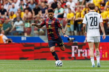 Leo Borges, Legia Warszawa ve Pogon Szczecin (Maciej Rogowski) takımları arasında 2025 Polonya Kupası finalinde görüldü.)