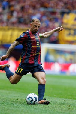 Kamil Grosicki, Legia Warszawa ve Pogon Szczecin (Maciej Rogowski) takımları arasında 2025 Polonya Kupası finalinde görüldü.)