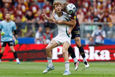 Marc Gual 2025 Polonya Kupası finalinde Legia Warszawa ve Pogon Szczecin (Maciej Rogowski) takımları arasında görüldü.)