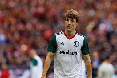 Marc Gual 2025 Polonya Kupası finalinde Legia Warszawa ve Pogon Szczecin (Maciej Rogowski) takımları arasında görüldü.)