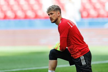 Kacper Tobiasz, Polonya Kupası 2025 finalinde Legia Warszawa ve Pogon Szczecin (Maciej Rogowski) takımları arasında görüldü.)