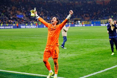 Yann Sommer UEFA Şampiyonlar Ligi yarı final maçında Internazionale Milano ve FC Barcelona (Maciej Rogowski) takımları arasında görüldü.)
